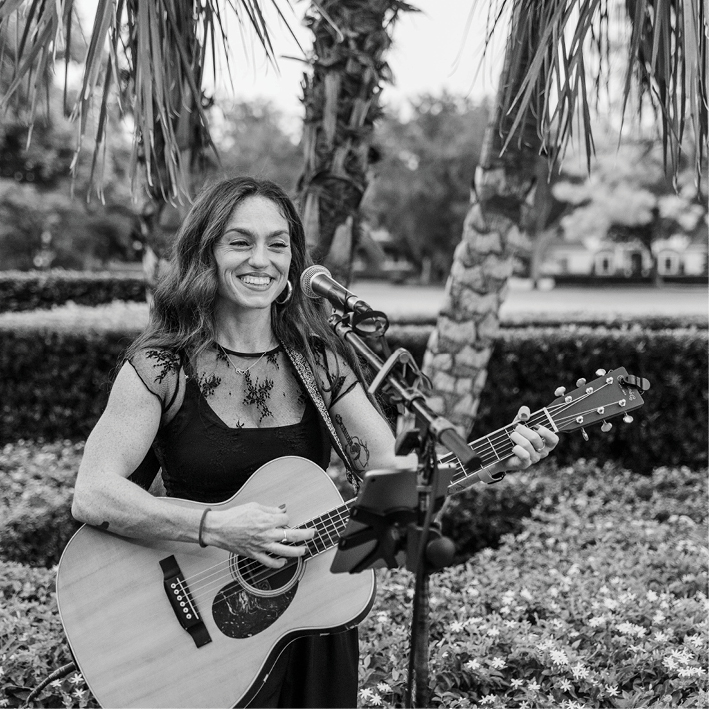 Layla Brisbois at The Town Square in Circle Square Commons